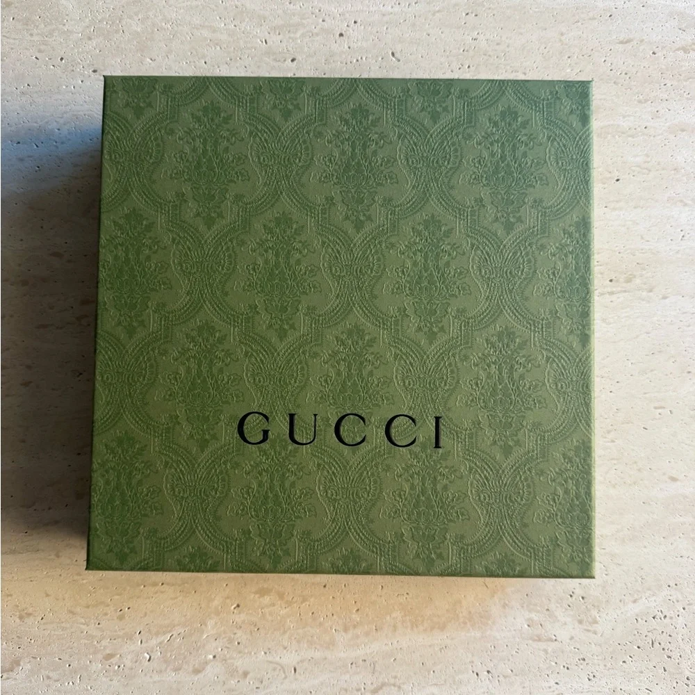 NWT GUCCI Tricot Cotton Hat– GG Logo